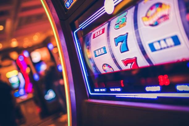 ducatitoto Speed Roulette live studio with wheel and betting interface